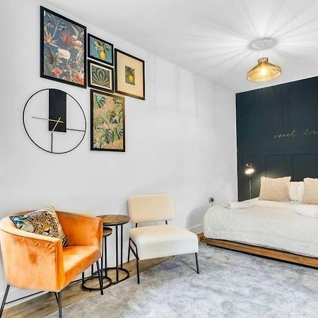 Giant Savings On Long Stays B1 Living, Enquire Now Birmingham Extérieur photo